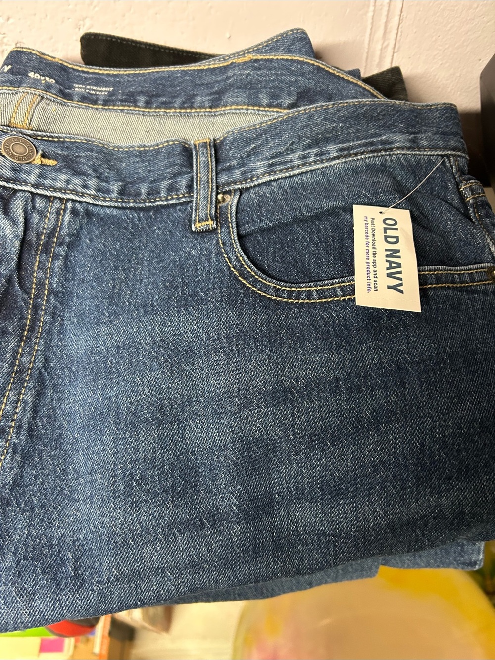 Old Navy Straight-Leg Jeans in Medium Blue Denim